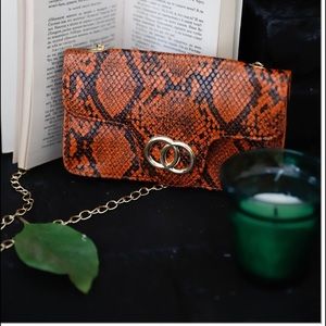 Rust Faux Snake Leather Metal Rings Gold Chain Crossbody Bag